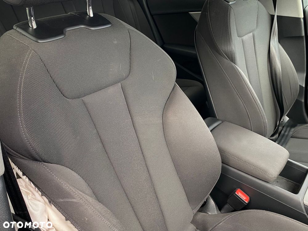 Audi A4 Limousine - 26