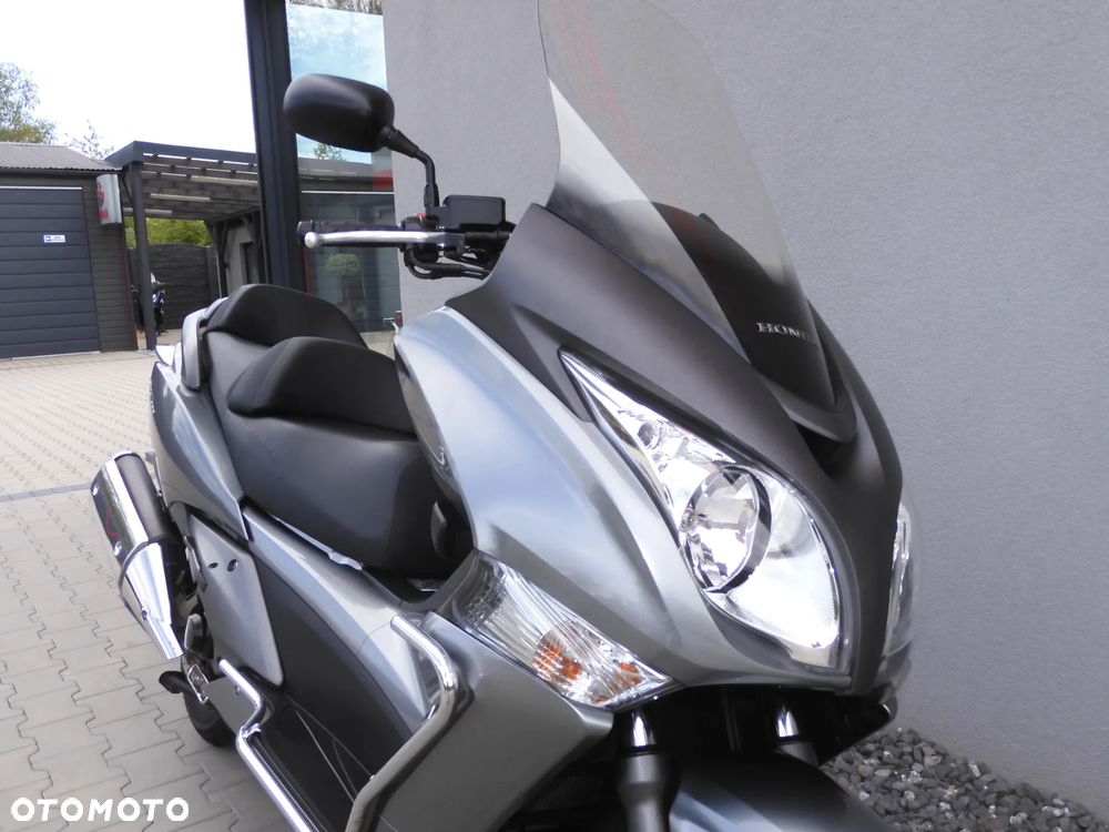 Honda SW-T400 - 3