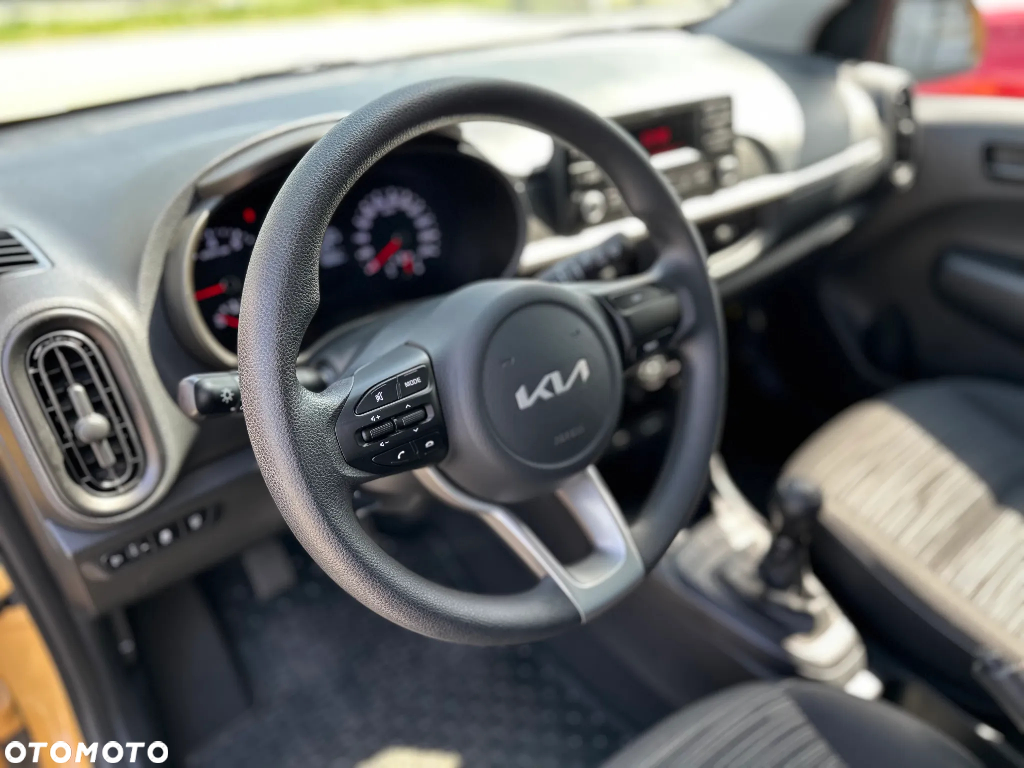 Kia Picanto 1.0 M - 9