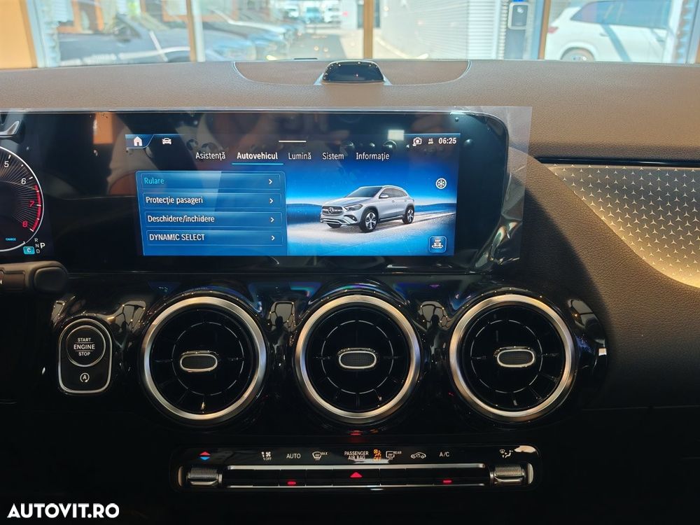Mercedes-Benz GLA 180 MHEV - 25
