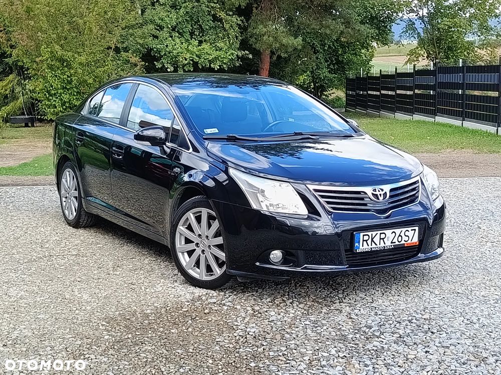 Toyota Avensis - 6