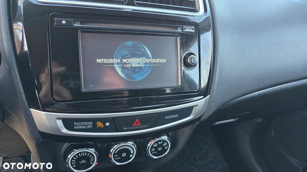 Mitsubishi ASX 1.8 DI-D 2WD Plus - 21
