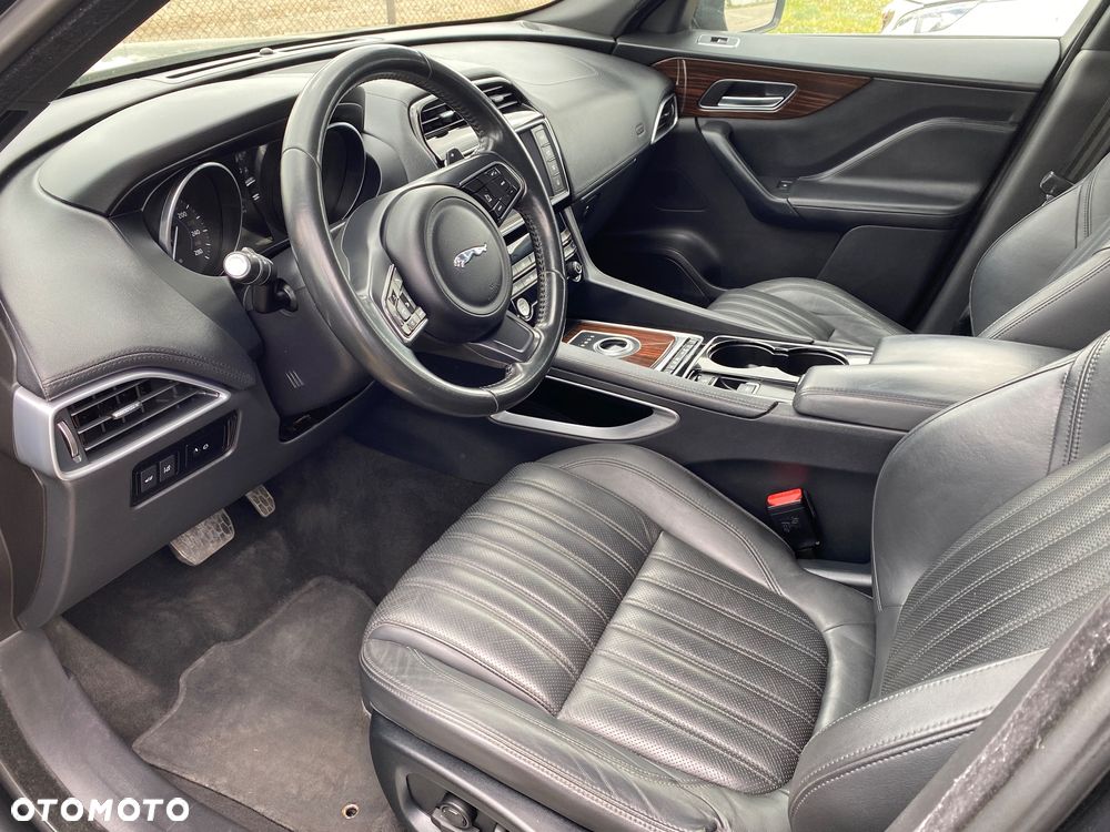 Jaguar F-Pace 20d AWD Prestige - 20
