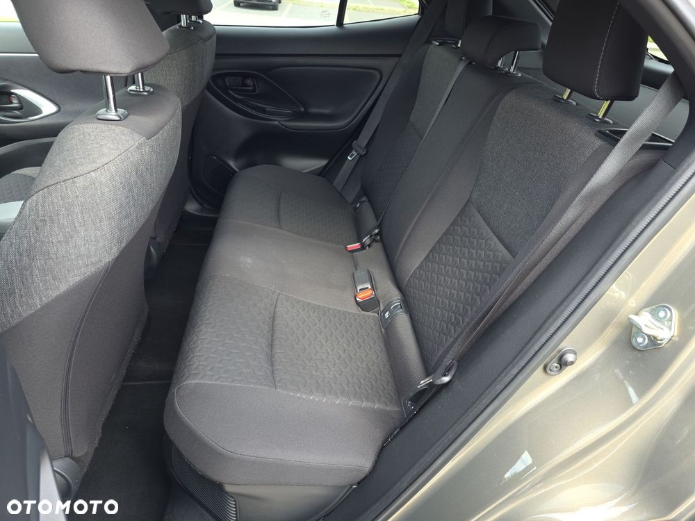Toyota Yaris Cross Hybrid 1.5 Comfort - 13
