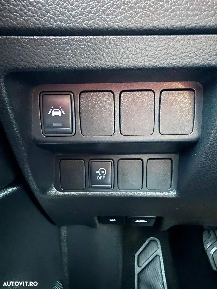 Nissan Qashqai 1.5 DCI TEKNA - 31