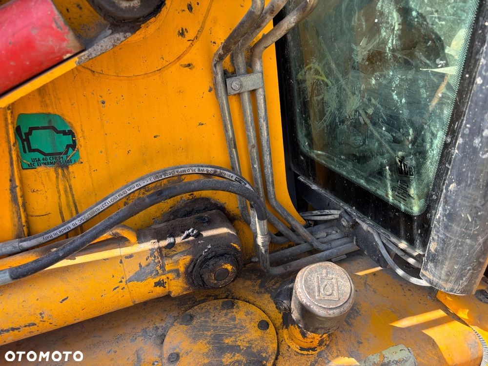 JCB 4Cx 4X4 - 33