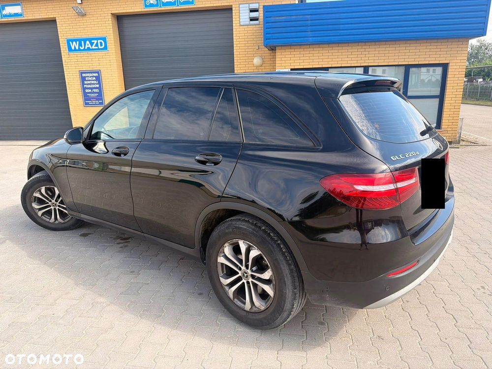Mercedes-Benz GLC 220 d 4-Matic - 11