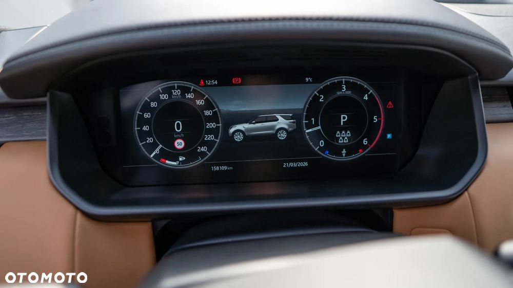 Land Rover Discovery 3.0 SDV6 HSE Luxury - 12