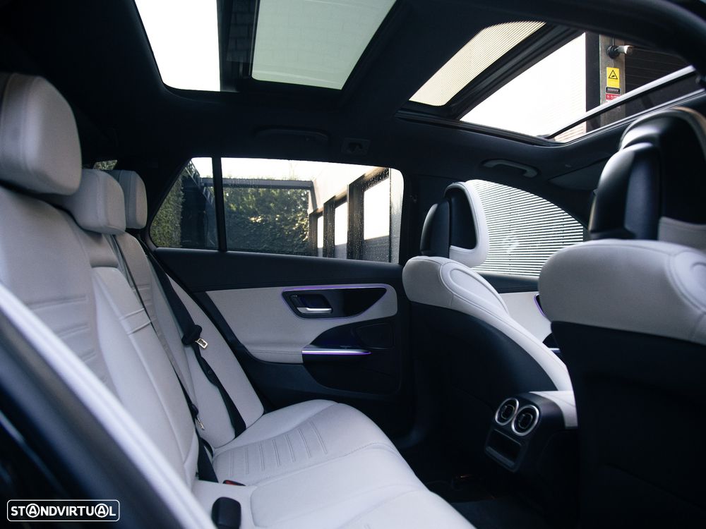 Mercedes-Benz C 300 d AMG Line - 23