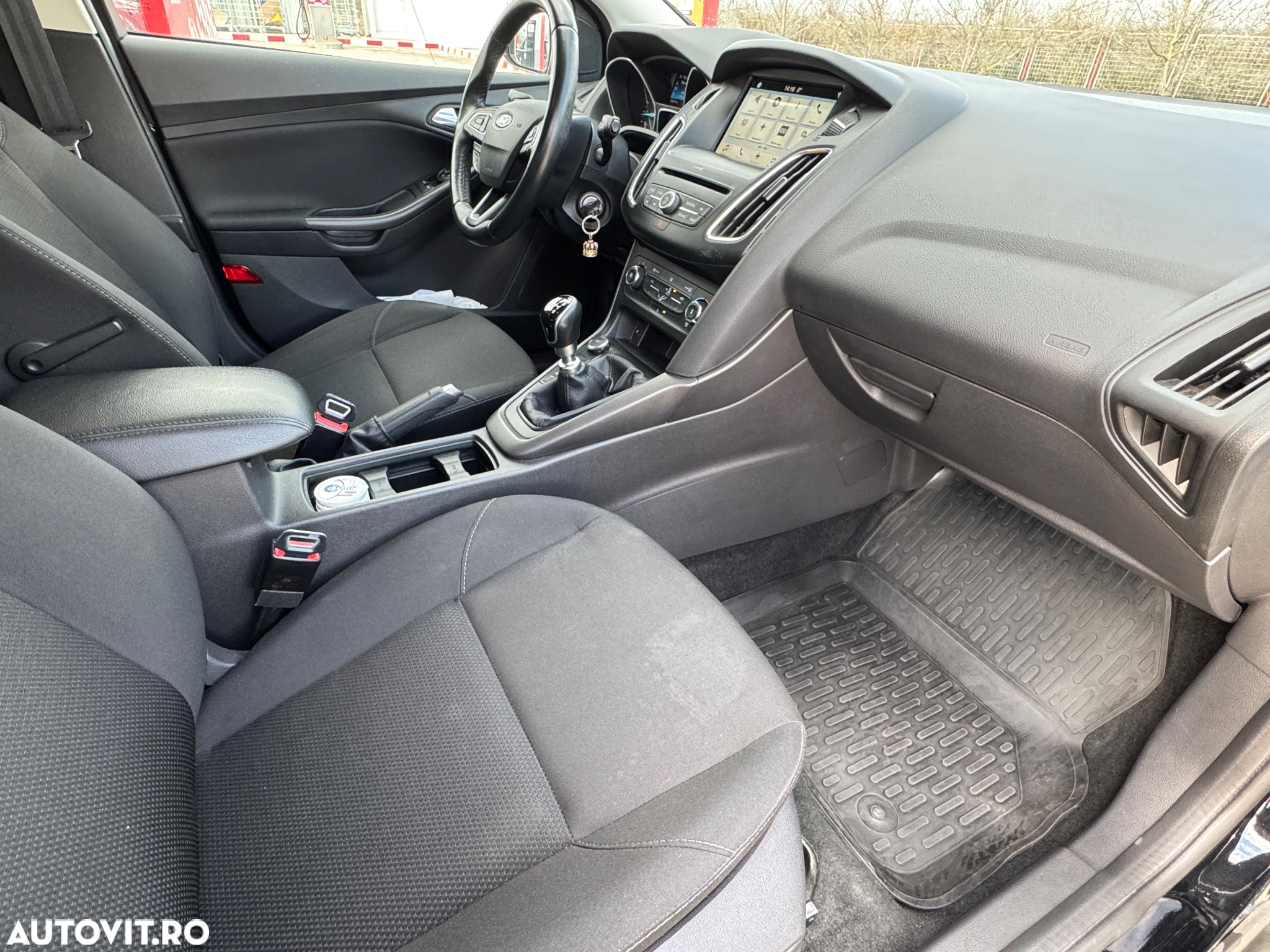 Ford Focus - 15