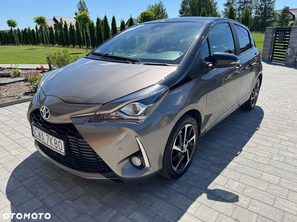 Toyota Yaris 1.5 Selection - 1