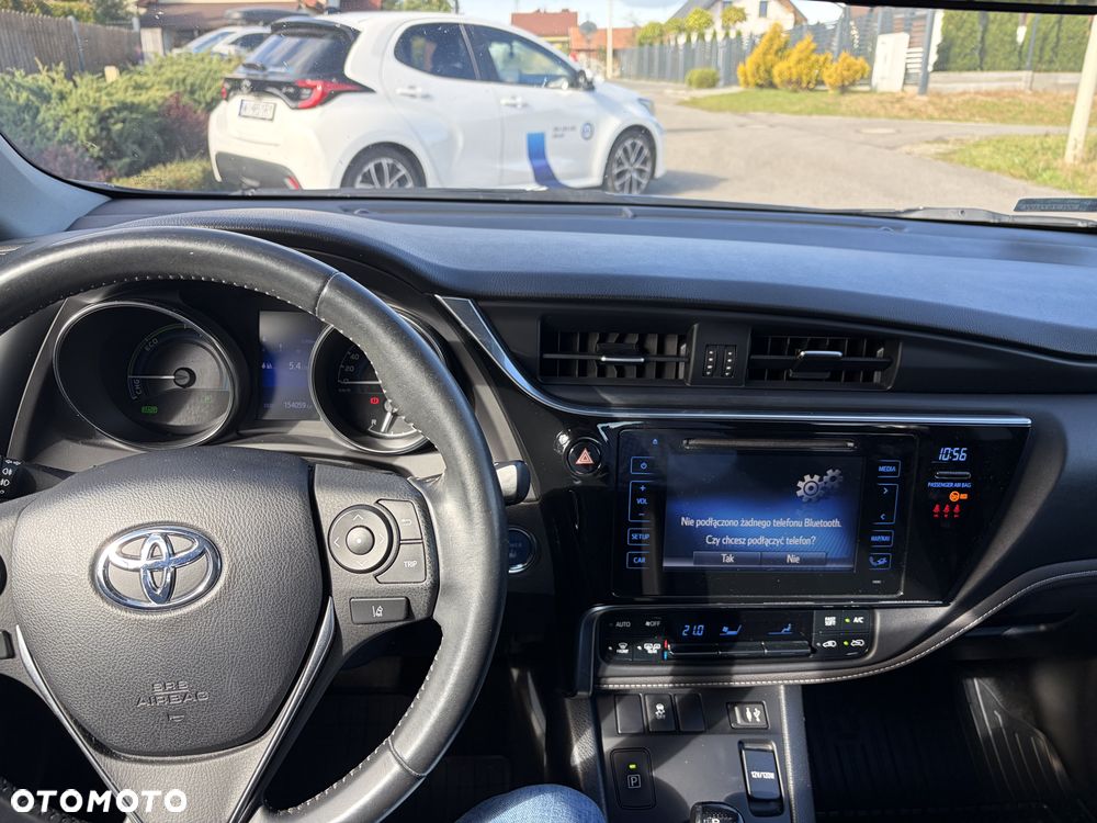 Toyota Auris - 10