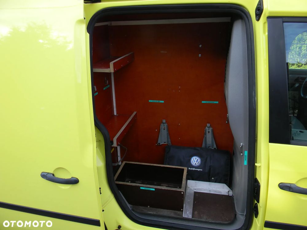 Volkswagen Caddy - 28