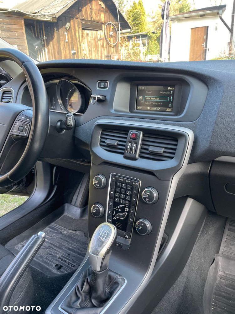 Volvo V40 D2 Kinetic - 5