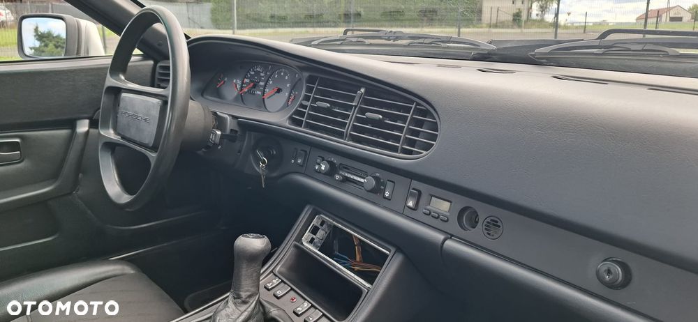 Porsche 944 3.0 S2 - 12