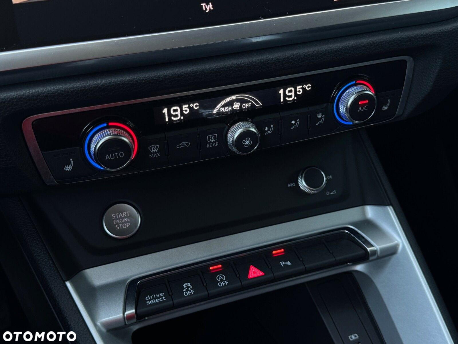 Audi Q3 - 24