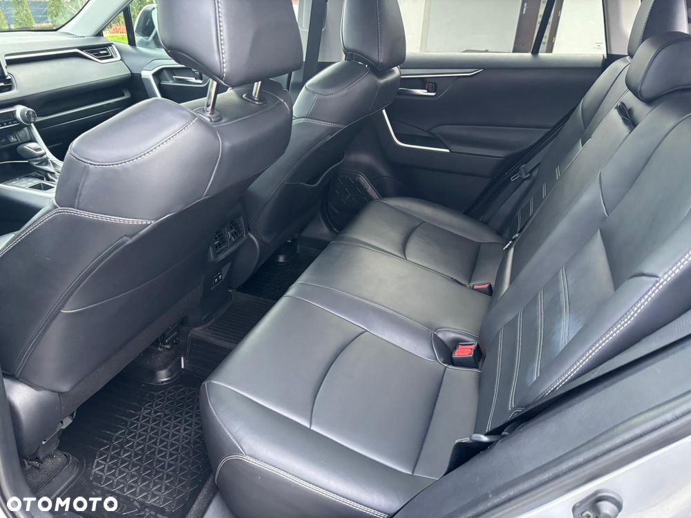 Toyota RAV4 - 26