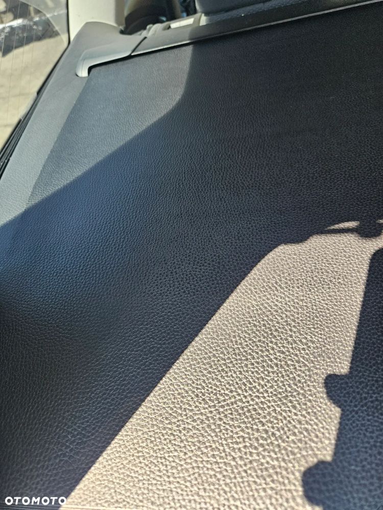 VW PASSAT B6 ROLETA BAGAŻNIKA - 4