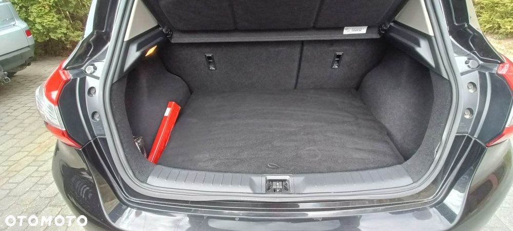 Nissan Pulsar 1.2 DIG-T Xtronic N-Connecta - 32