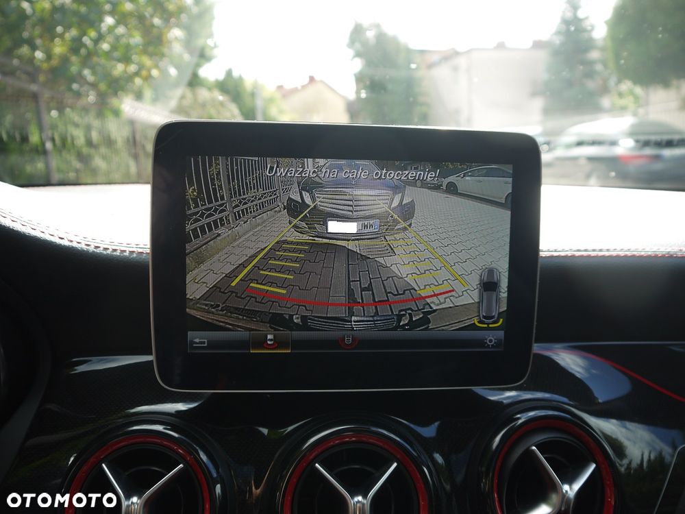Mercedes-Benz CLA AMG 45 4-Matic - 30