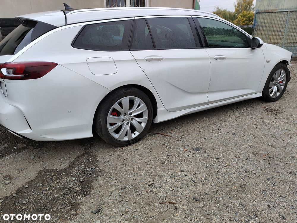 Opel Insignia - 21