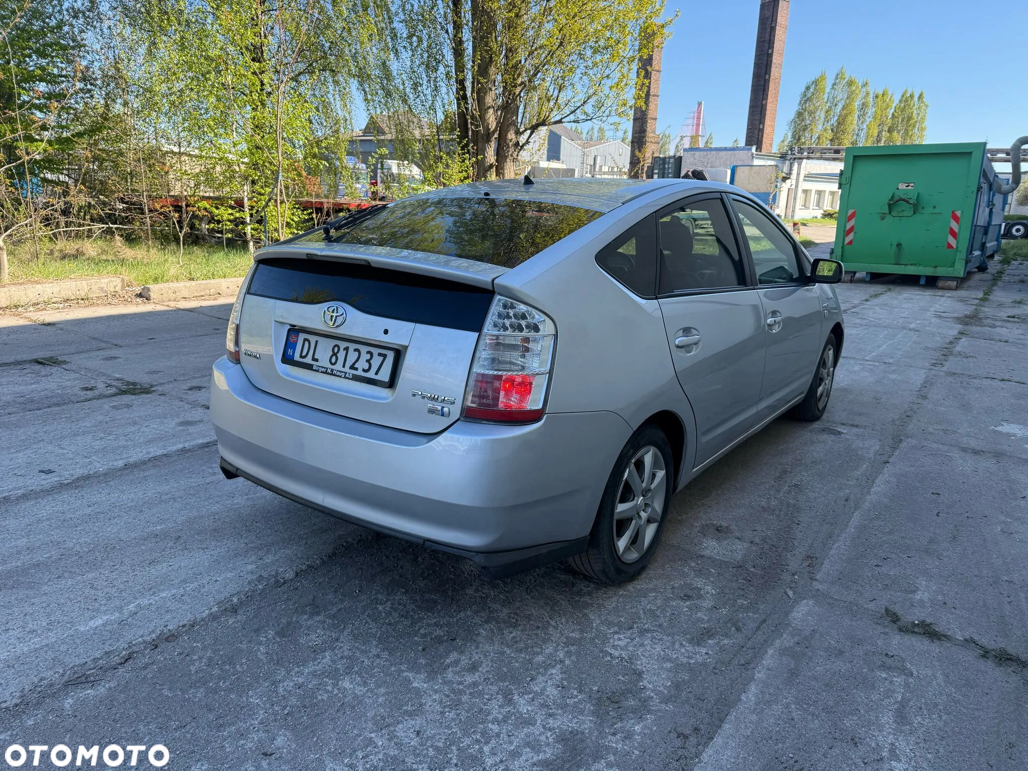 Toyota Prius (Hybrid) Executive - 4