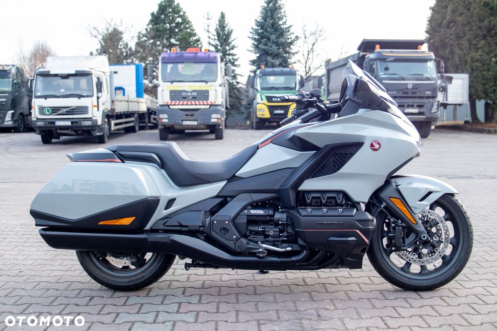 Honda GL - 13