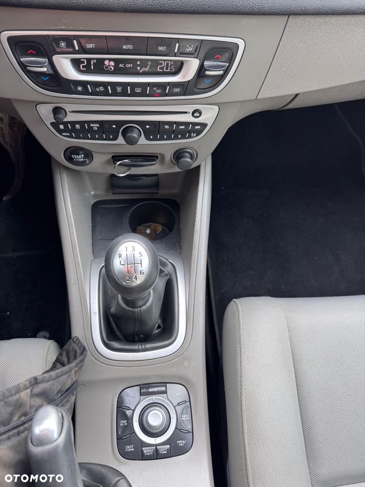 Renault Megane 1.9 dCi FAP Dynamique - 13