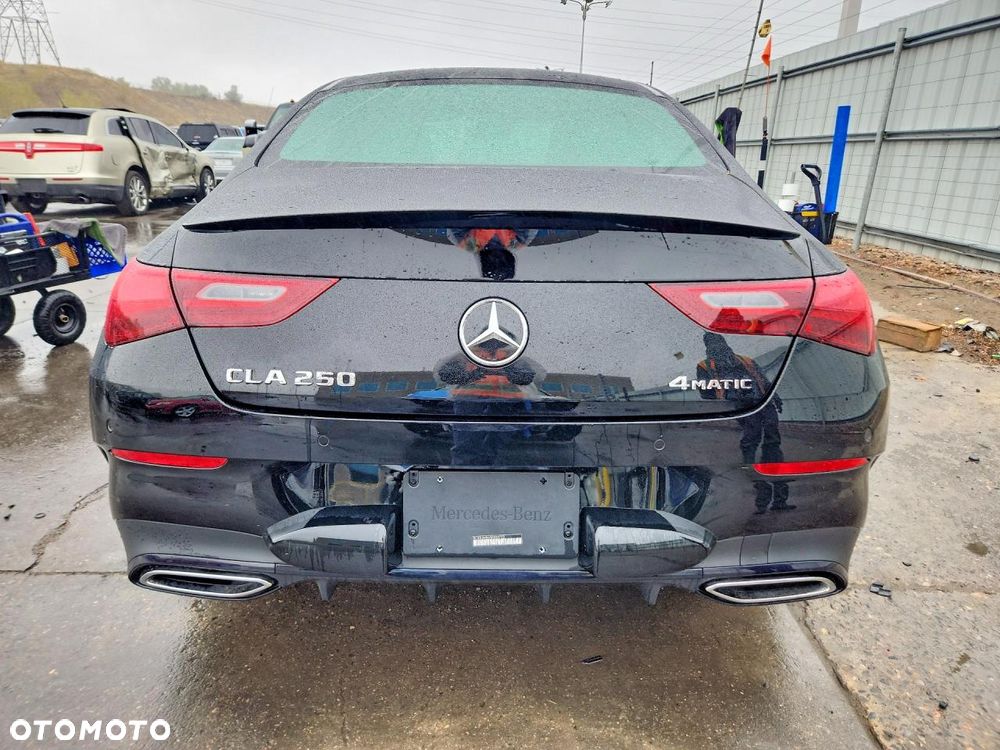 Mercedes-Benz CLA 250 AMG Line 7G-DCT - 6