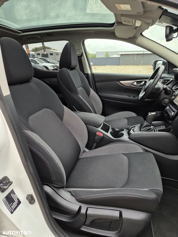 Nissan Qashqai 1.2 DIG-T Start/Stop X-TRONIC N-Connecta - 17