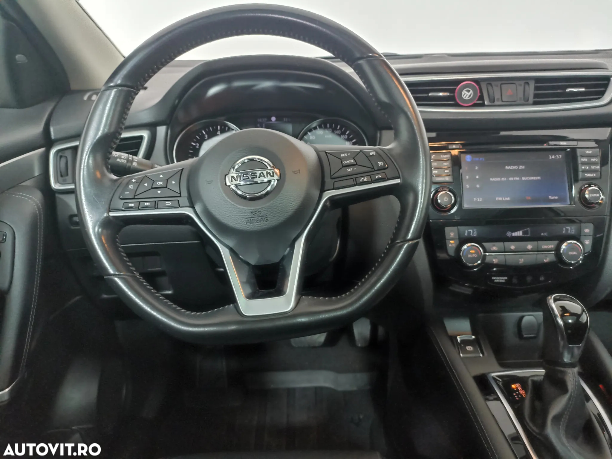 Nissan Qashqai 1.2 DIG-T Start/Stop X-TRONIC Tekna - 10