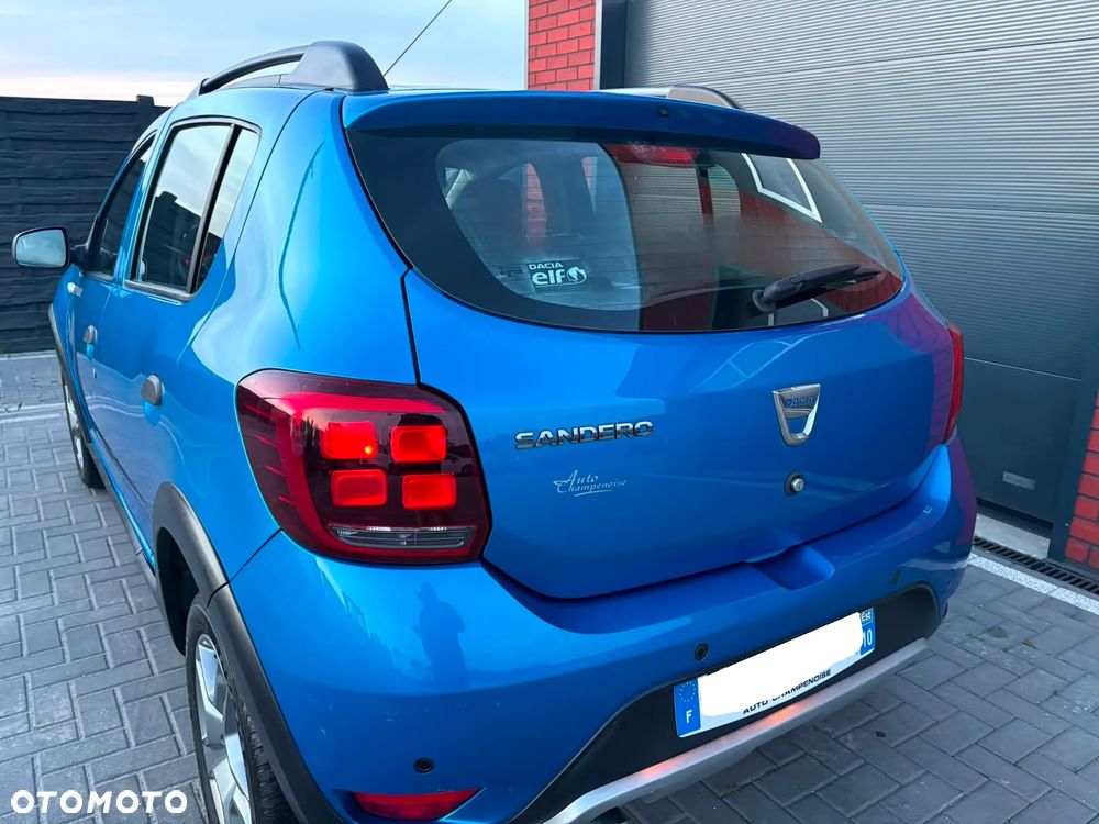 Dacia Sandero Stepway dCi 90 S&S Prestige - 16