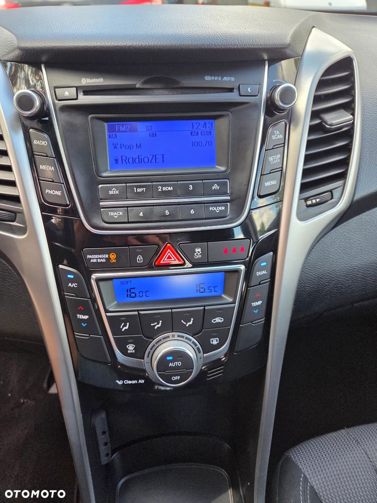 Hyundai i30 1.4 Fifa World Cup Edition - 31