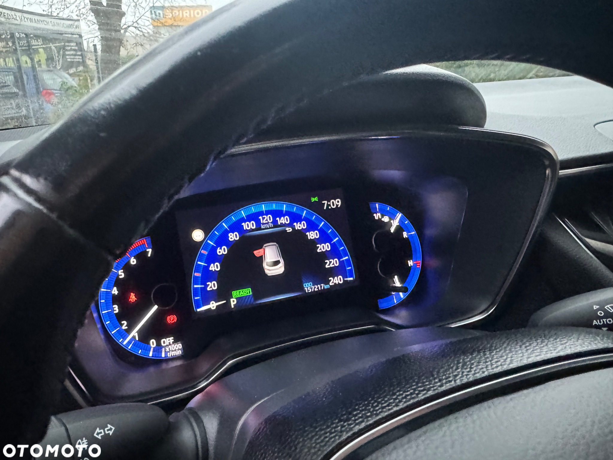 Toyota Corolla - 12