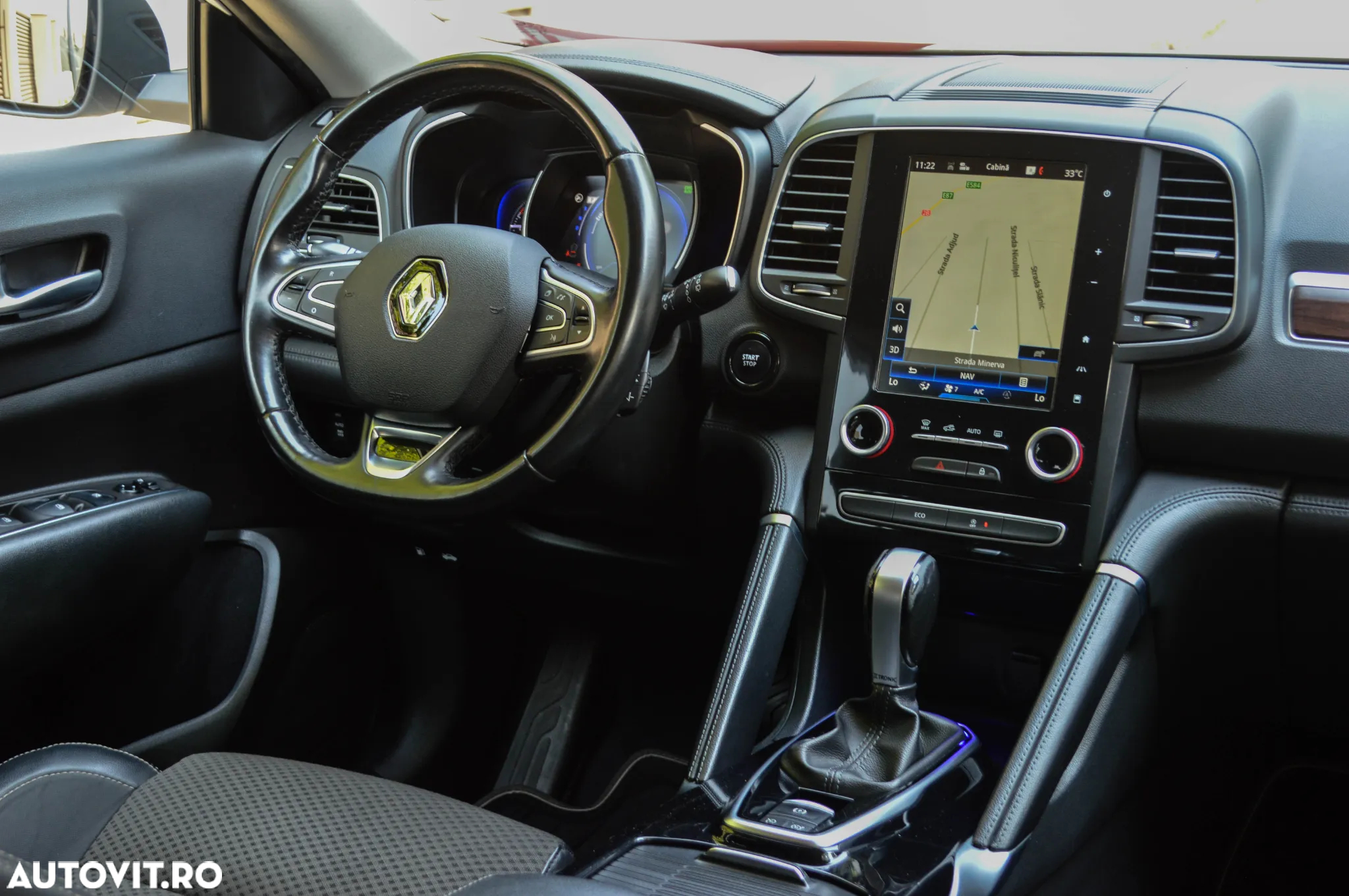 Renault Koleos ENERGY dCi 175 X-tronic 4WD INTENS - 32
