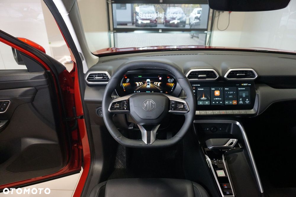 MG ZS Hybrid+ - 33