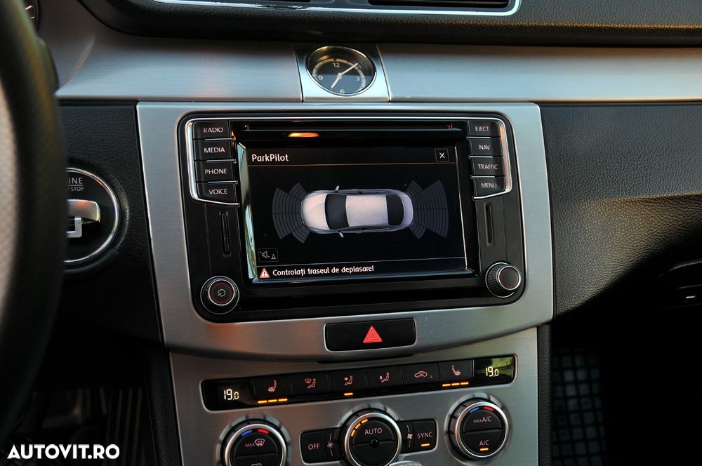 Volkswagen Passat CC - 14