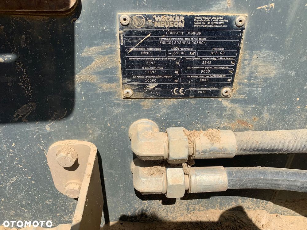 Wacker Neuson DW90 - 10