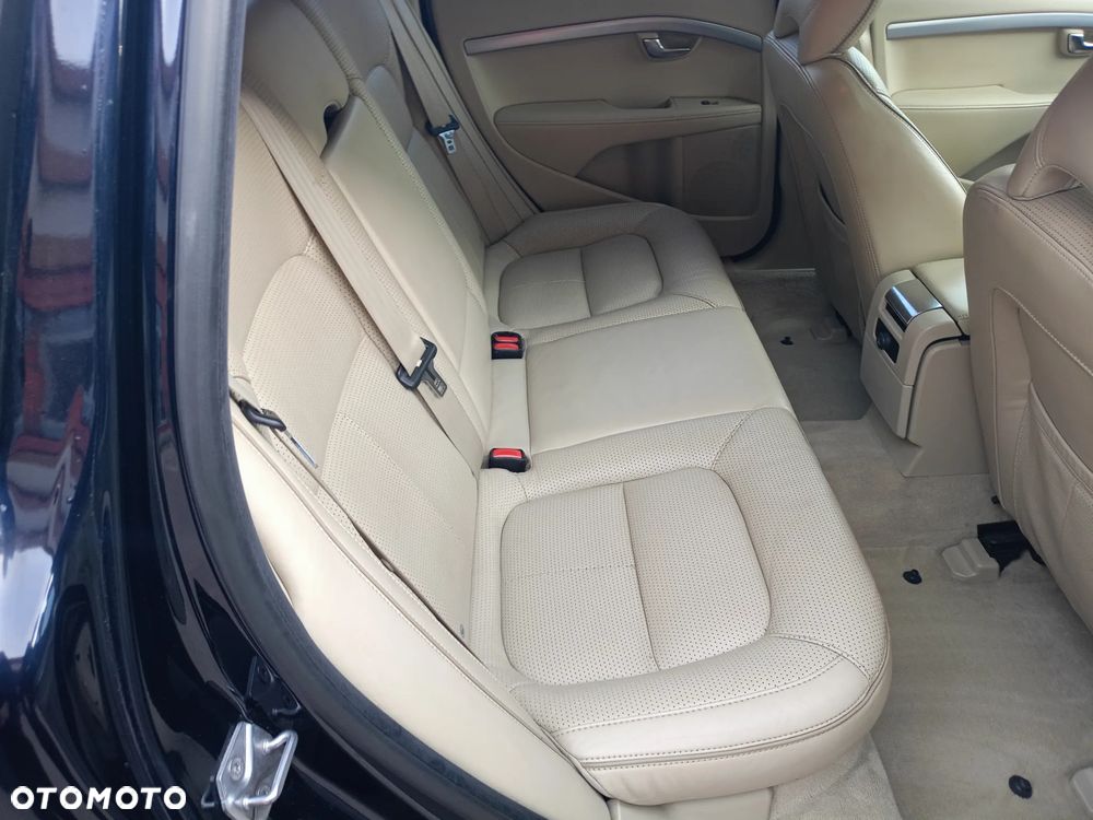 Volvo V70 D4 Geartronic Summum - 12