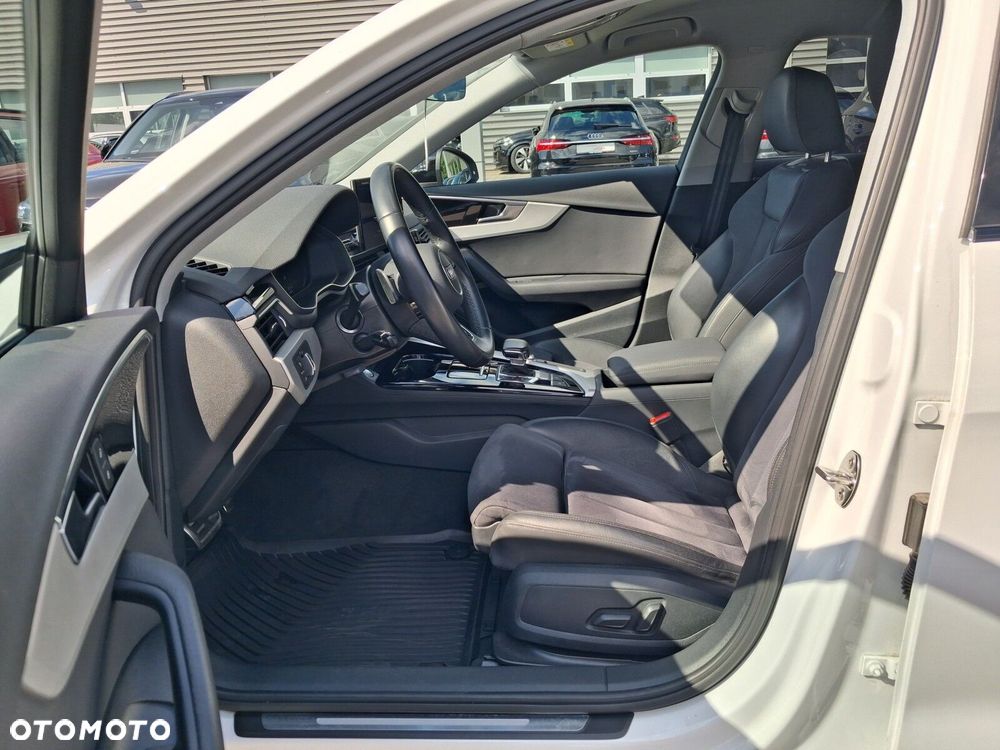 Audi A4 Limousine - 15