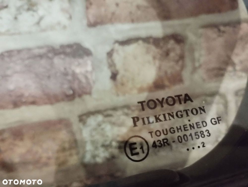 DRZWI TYŁ LEWE KOMPLETNE TOYOTA AVENSIS T27 SEDAN KOD 1G3 - 8