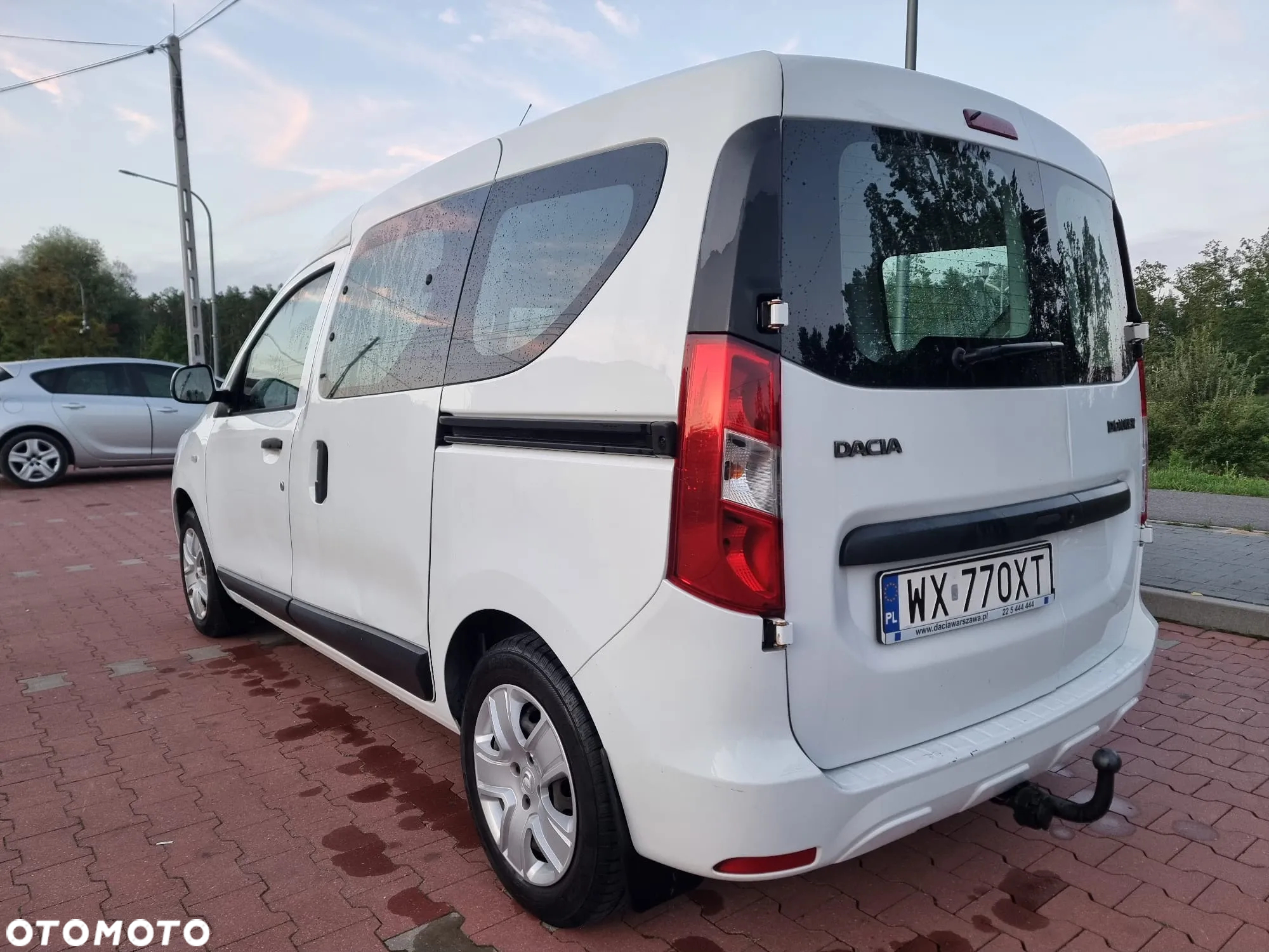 Dacia Dokker 1.6 SCe Laureate - 4