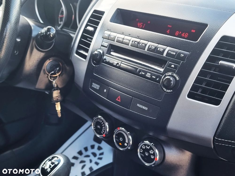 Mitsubishi Outlander 2.0 2WD Edition - 22