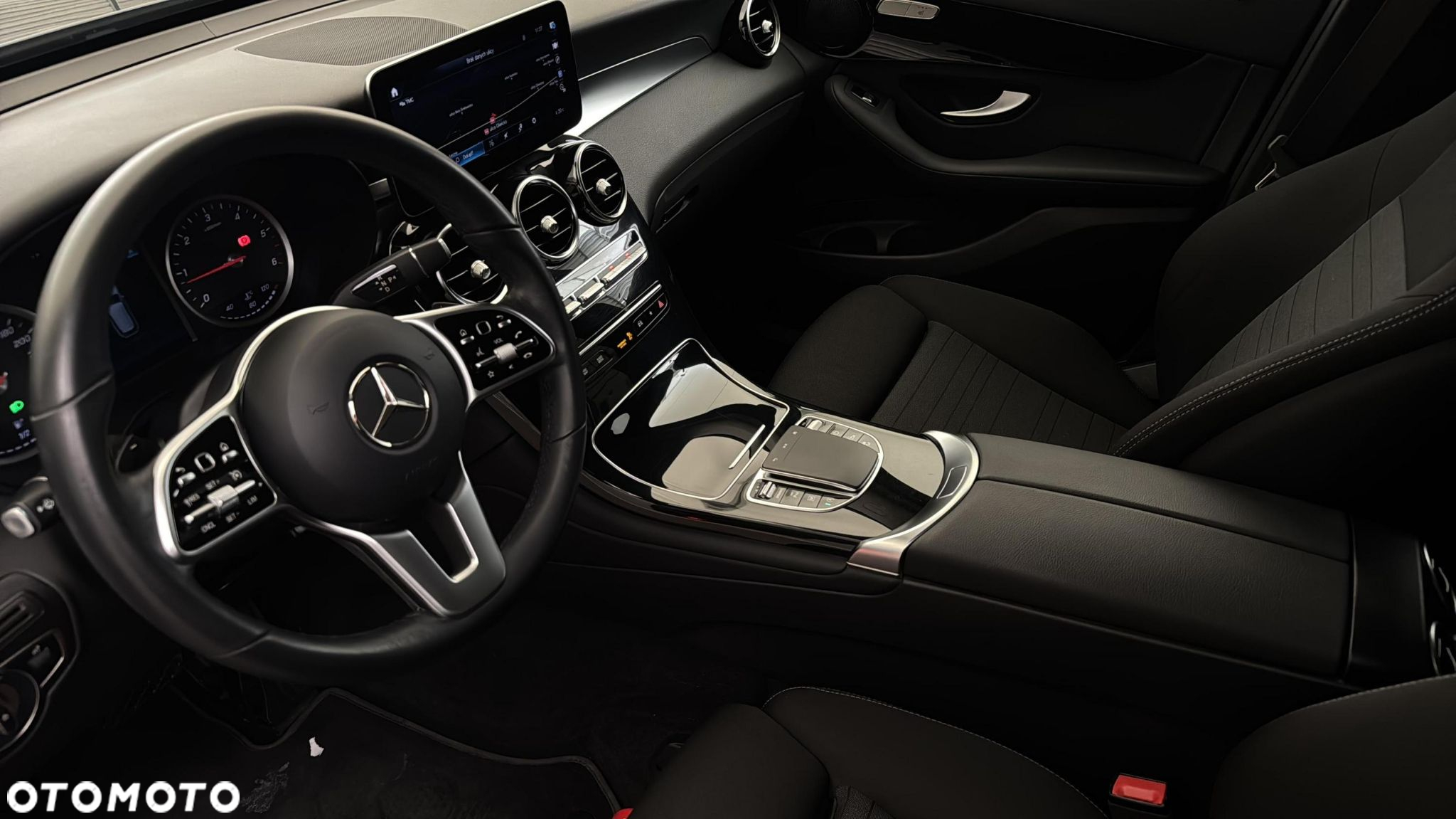 Mercedes-Benz GLC 220 d - 10