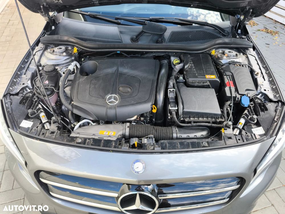 Mercedes-Benz GLA 220 CDI 4MATIC Aut. - 1