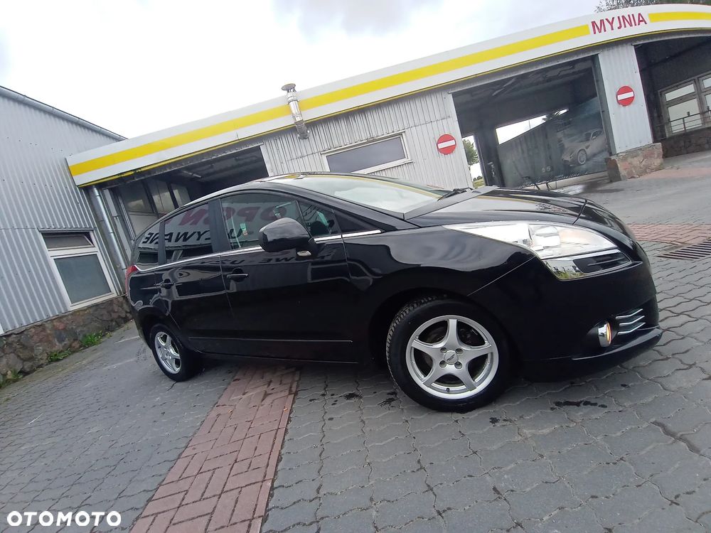 Peugeot 5008 HDI FAP 110 Access - 19