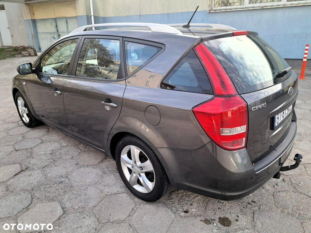 Kia Ceed 1.4 CVVT Edition 7 - 4