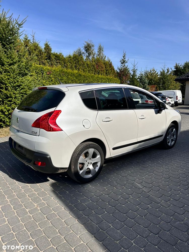 Peugeot 3008 155 THP Allure - 4