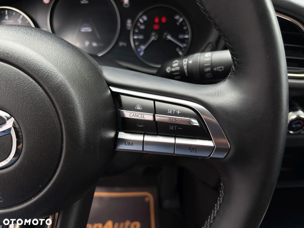 Mazda CX-30 e-SKYACTIV-G 2.0 M HYBRID 150 DRIVE HOMURA - 25