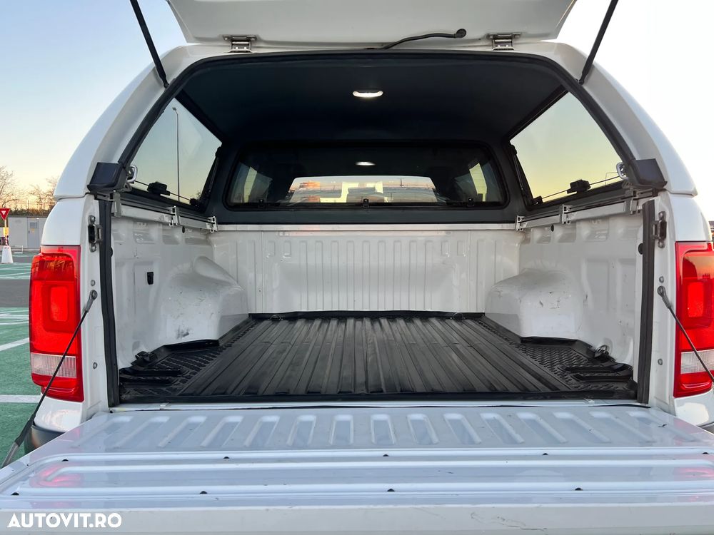 Volkswagen Amarok - 29